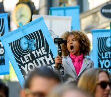 La administración Biden contra los jóvenes por el clima
